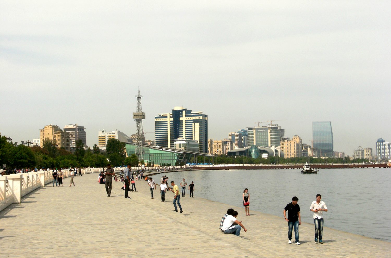 Bakı Bulvarı (Dənizkənarı Milli Park)