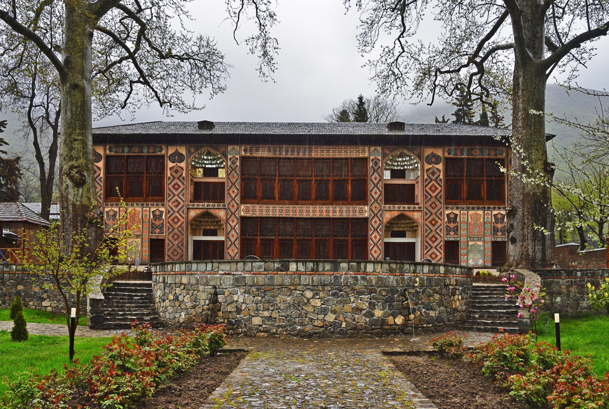 Şəki Xan Sarayı